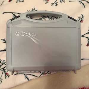 Q-Optics loupes BOX
